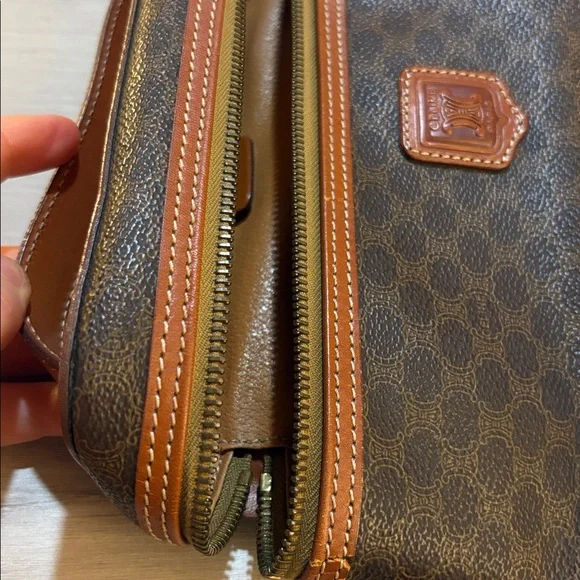 Celine Brown Patterned vanity Bag,calf skin 10"x6" - Picture 9 of 13